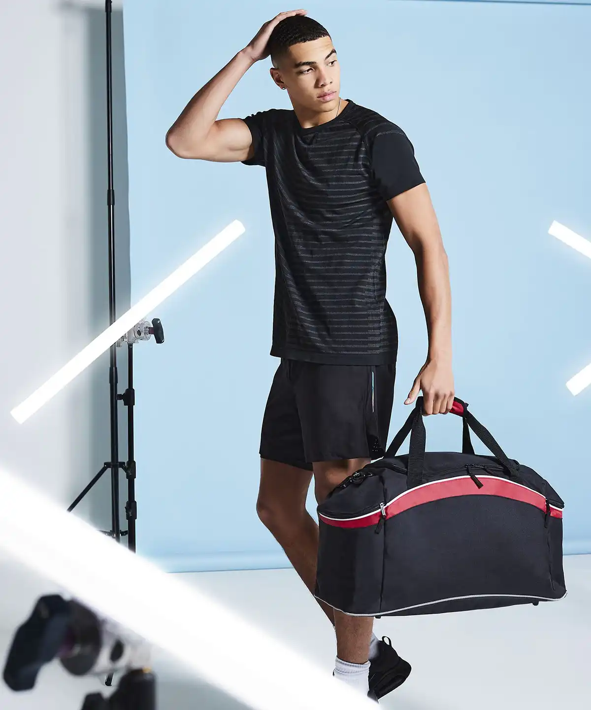BG572_LS00_2025.jpg Teamwear Holdall - Image 1