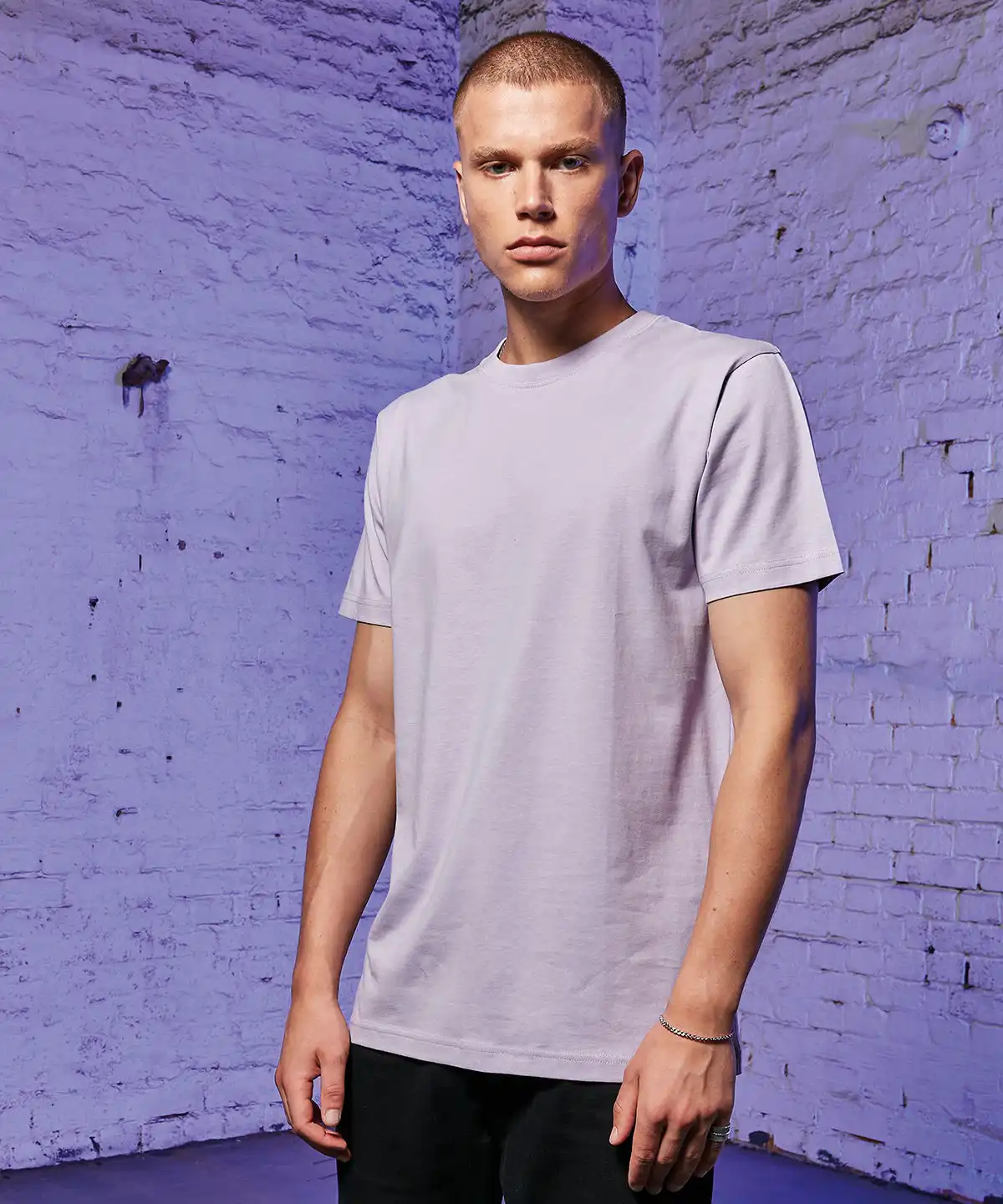 BY004_LS00_2025.jpg T-shirt Round-Neck - Image 1
